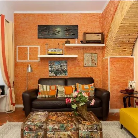 Super Cozy In Historical Alfama